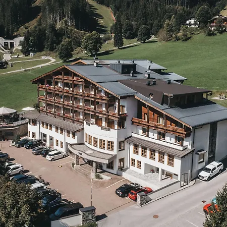 Vaya Zell Am See-3