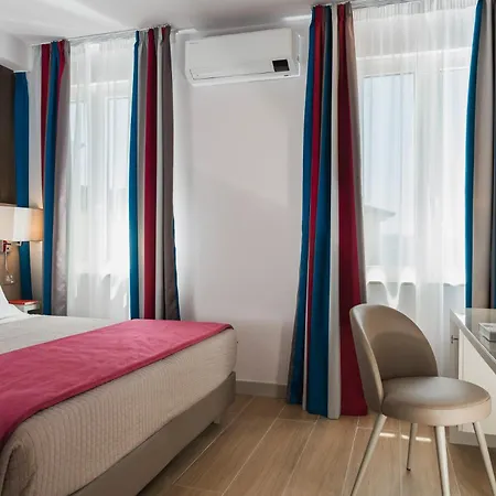 Hotel Titano-2