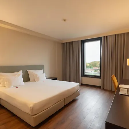 Hotel Premium Porto Maia-2