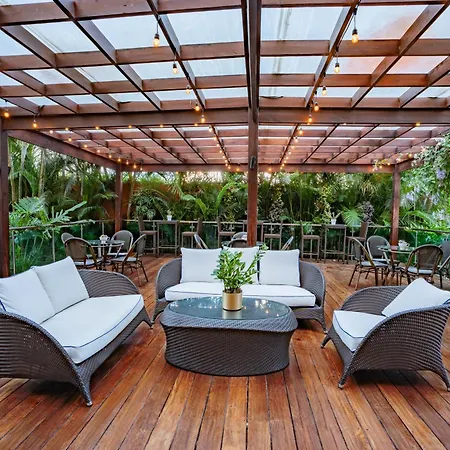 Hodelpa Garden Court-2