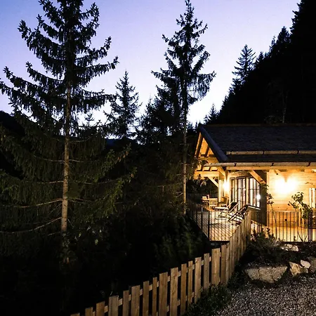 Mons Silva Private Luxury Chalets-2