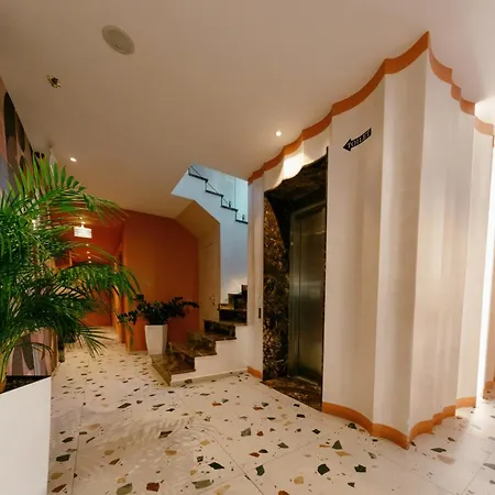 Moenia Boutique Hotel-3