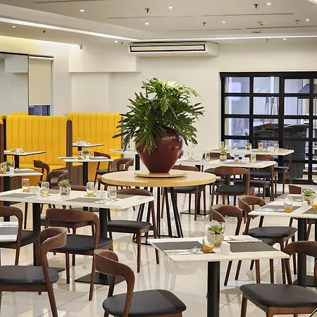 Hotel Benilde Maison De La Salle-3