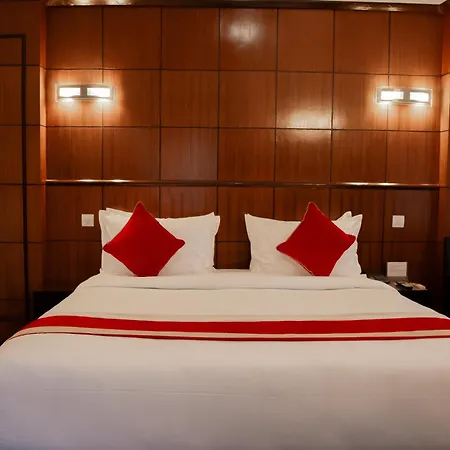 Waterfront Resort - Your Lakeside Retreat On Phewa Lake-3