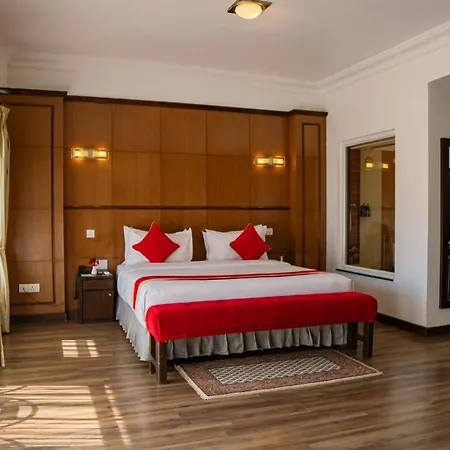 Waterfront Resort - Your Lakeside Retreat On Phewa Lake-2