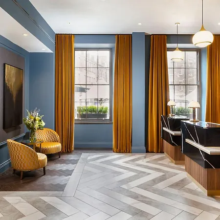 Courtyard By Marriott Edinburgh-3