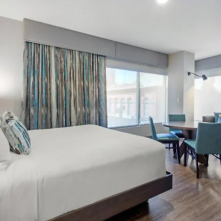 Cambria Hotel Philadelphia Downtown - Center City-3