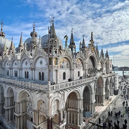 Canaletto Luxury Suites - San Marco Luxury-2