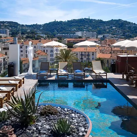 Best Western Plus Cannes Riviera & Spa-3