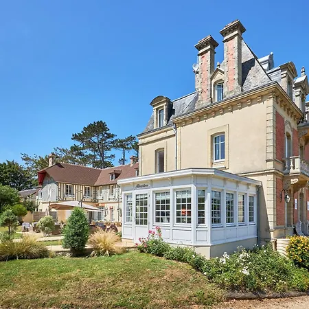 Les Villas d'Arromanches, Les Collectionneurs-3