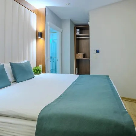 Hotel Black Tulip-3