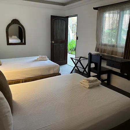 Hotel Ciudad Vieja-2