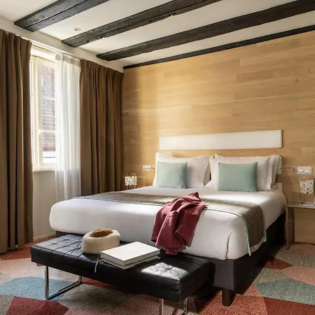 Hotel Le Colombier Suites-3