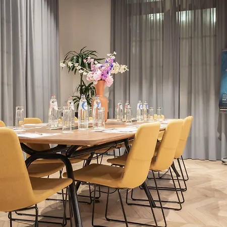 Hotel Novotel Brussels Off Grand Place-3