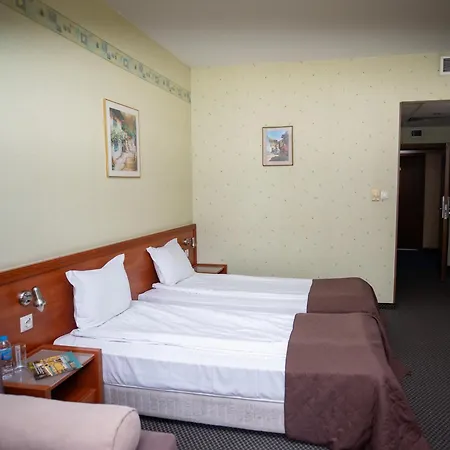 Hotel Premier - Veliko Tarnovo City Center, Panorama View-2