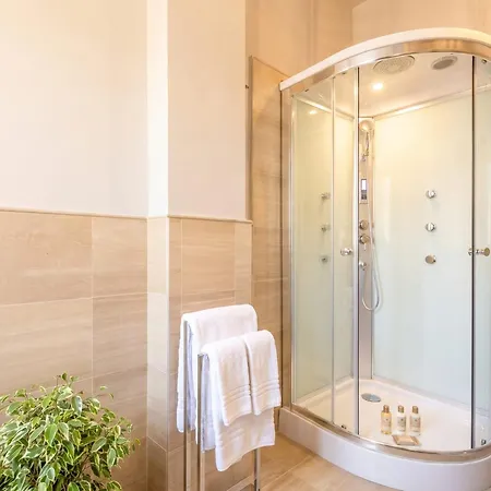 City Gate - Luxury Suites-2