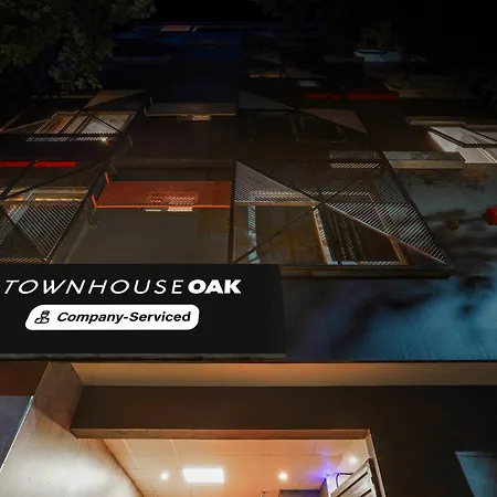 Super Townhouse Oak Indiranagar-3