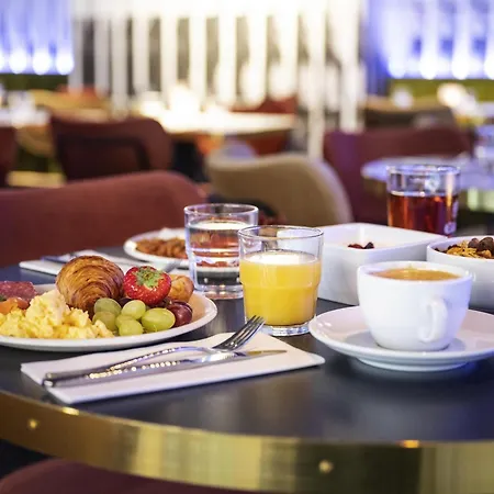 Mercure Amsterdam North Station-3