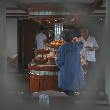 Costa do Sal Hotel Boat Lounge-2