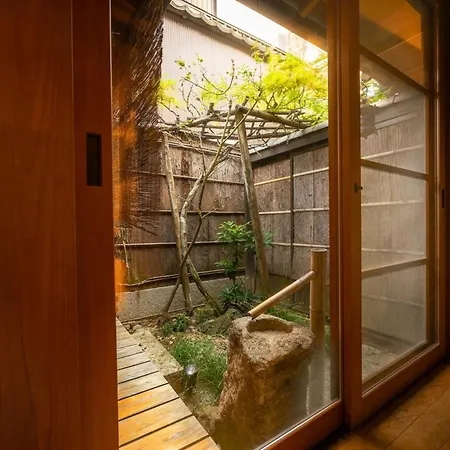 Akari Kyoto Gion-3