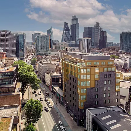 Hyatt Place London City East-2