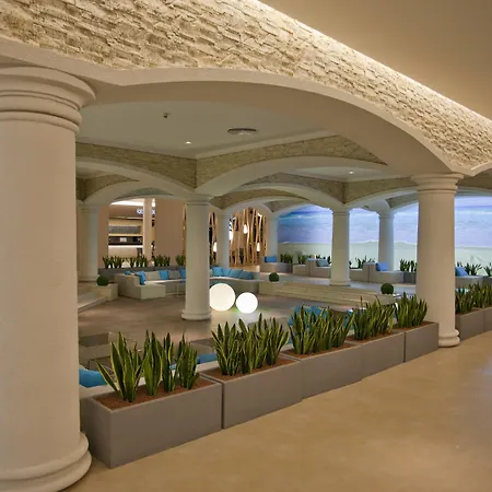 Dit Evrika Beach Club Hotel-3