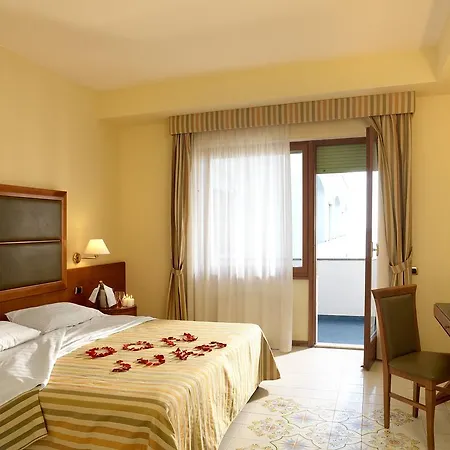 Grand Hotel Don Juan-2