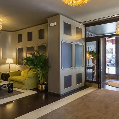 Hotel Beverly Hills-3