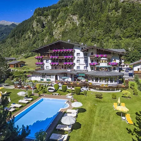 Alpenhotel Fernau-3