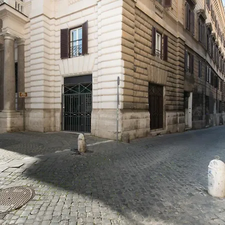 Roma Suites Navona-2