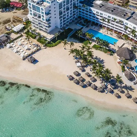 Be Live Experience Hamaca Suites-3