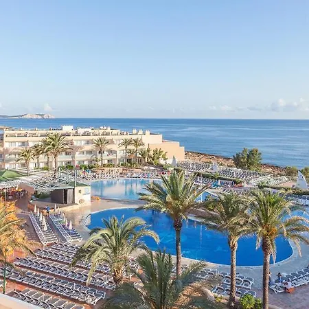 Sirenis Hotel Seaview Country Club-3