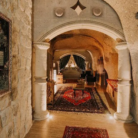 Holiday Cave Hotel-2