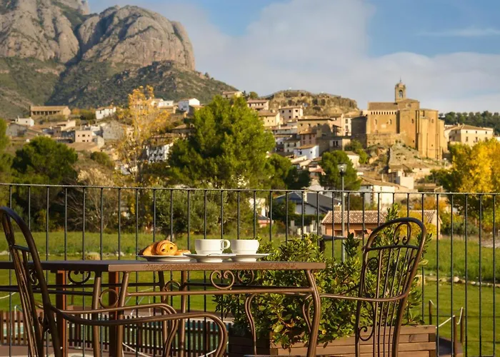Hotel Spa Aguas de los Mallos