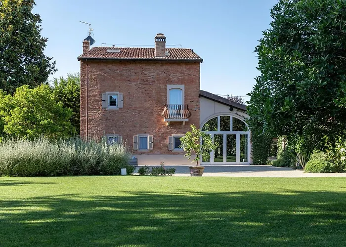 Hotel con piscina: Il Mulino Relais Piacenza