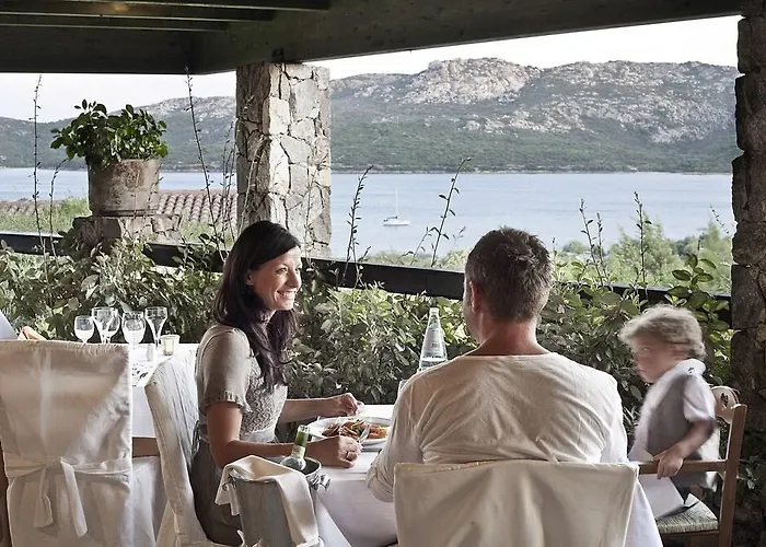 Park Hotel Cala Di Lepre And Spa