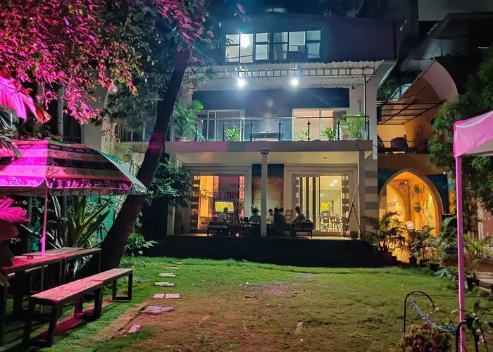 The Hostels Urban Nomads