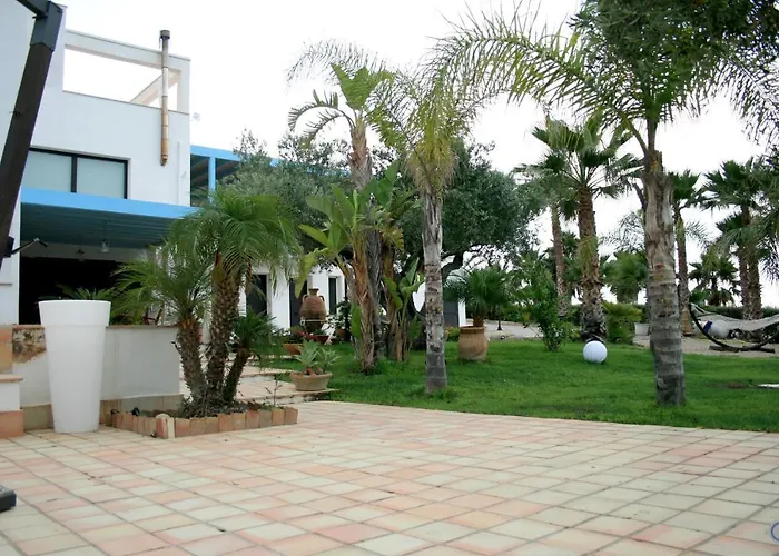 Punta Bianca Suite & Home Experience