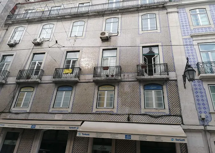 Hotel cerca del aeropuerto: Chiado Open World Hostel