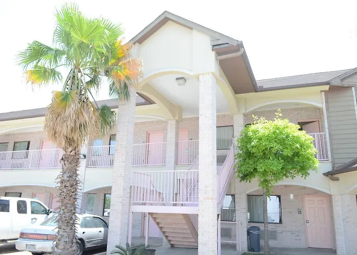 Motels Texan Inn & Suites