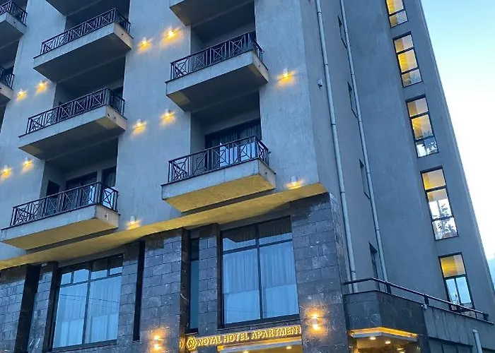 Apartments Royal Hotel