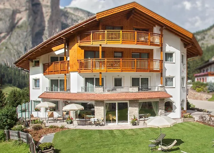 Welkom Hotel: Hotel Garni Aghel