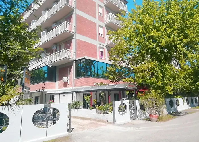 Cheap hotels Rita