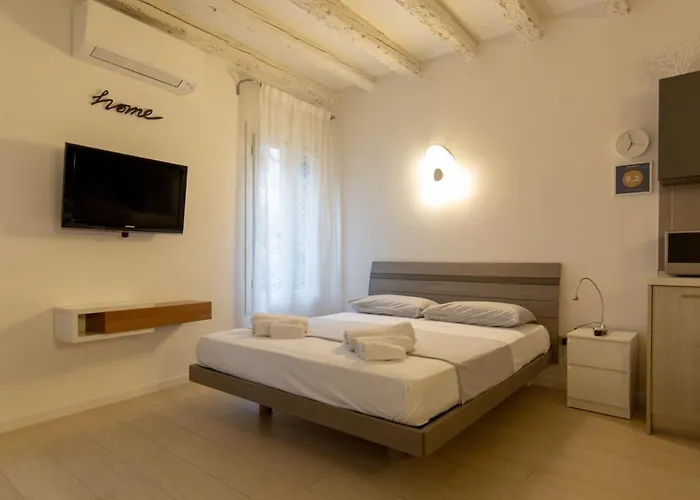 CASA SAVONAROLA  centro storico