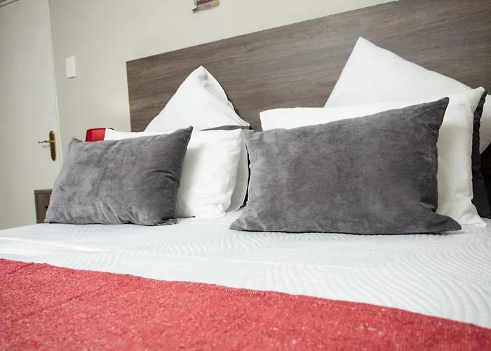 Apart hotel: The Hide On Claremont