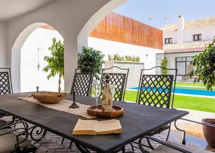 Cortijo Palanco Antequera by Ruralidays