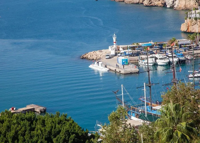 Mavi Avlu - Old Town Apartments