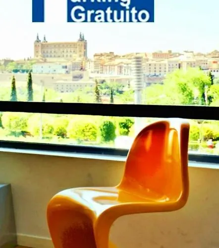 TOLETUM low cost LOFTS diáfanos o 2dormitorios PARKING Municipal Gratis al aire libre a 100m