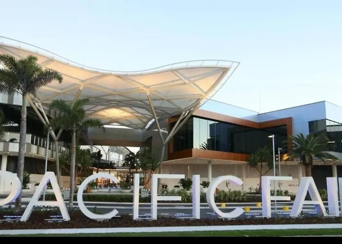 Broadbeach Victoria Square