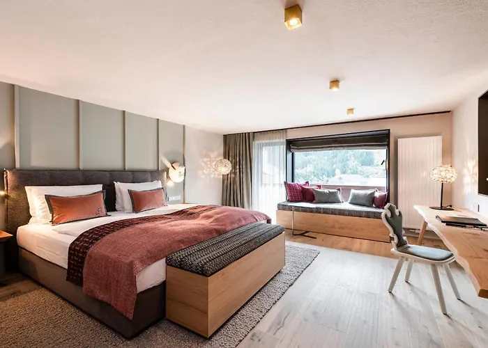 Hotels with tennis Eva, Village